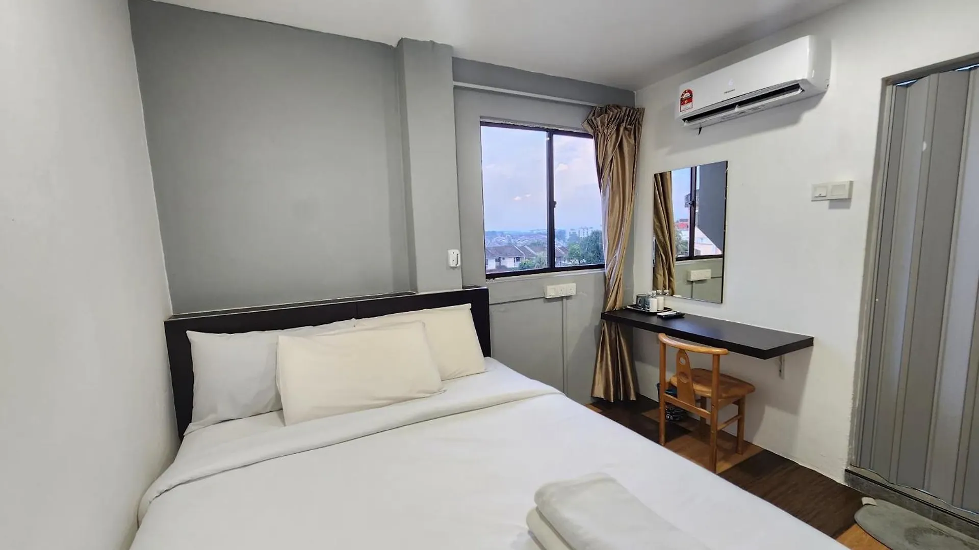 The Ardens Hotel - Taman Johor Jaya, Johor Bahru